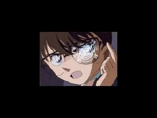 集音器から漏れる音を聞き取るコナン（初放送・第425話の場面写）