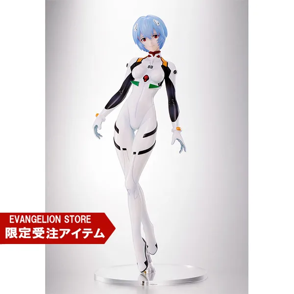 新劇場版で白いプラグスーツを着る零号機パイロット綾波レイの公式商品画像