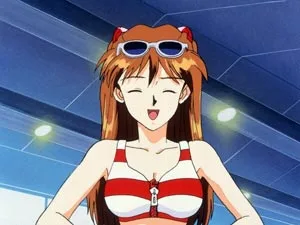 水着姿で自信に満ちた笑顔を見せる惣流アスカラングレーの第拾話公式場面画像